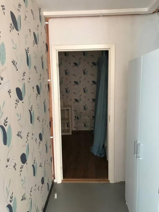 Charmig Liten Laegenhet Pa Oesterlen Sankt Olof Luaran gambar